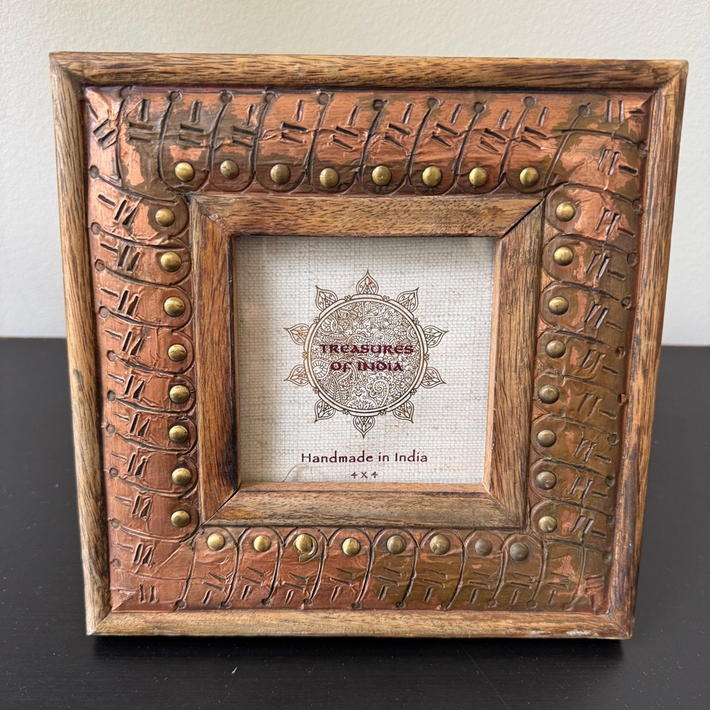 Treasures of India Handmade Picture Frame or Art Frame 8x8